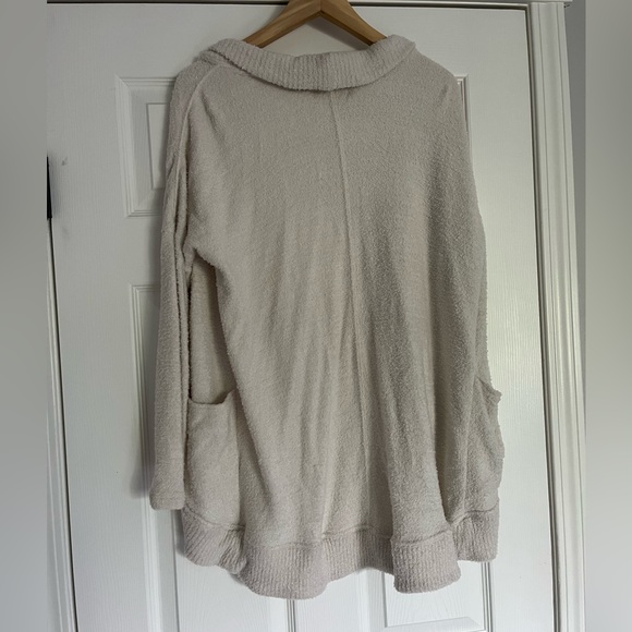 Super Soft Cardigan - Picture 2 of 3